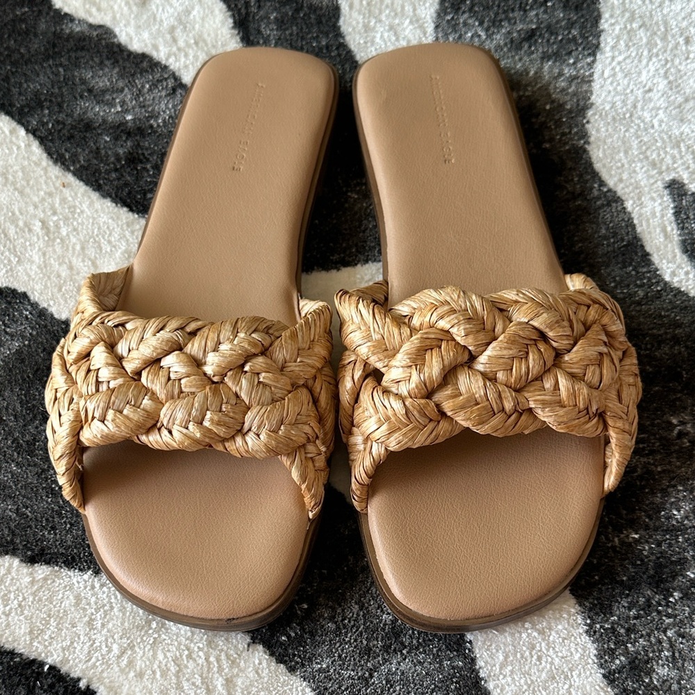 American Eagle Outfitters Woven Tan Slide Sandals (worn once)